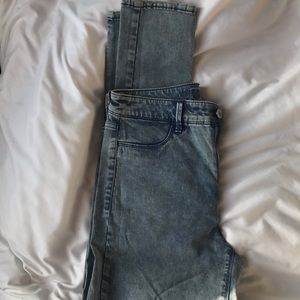 American Eagle sky high-rise jegging